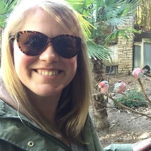 Meet your Posher, Jenny